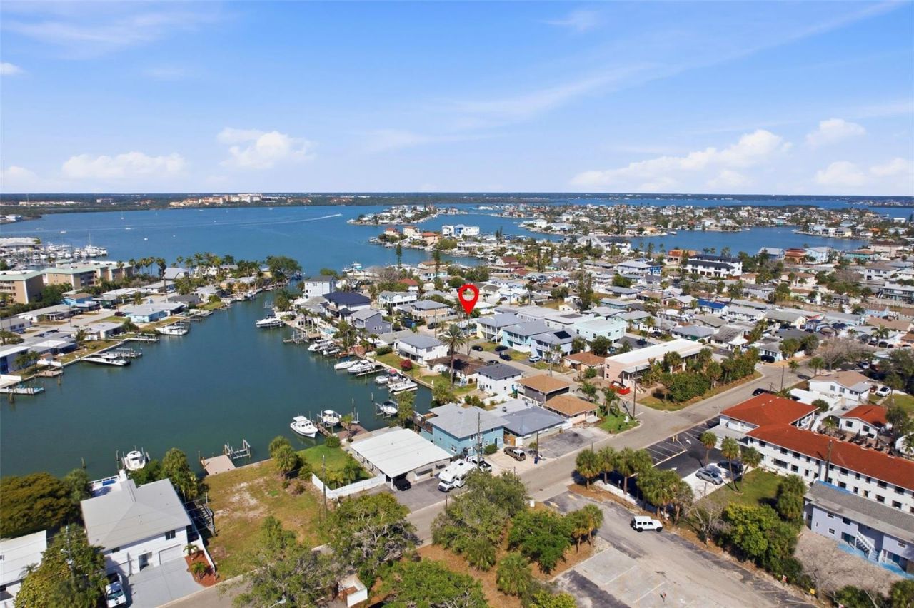 14906 N Bayshore Drive , Madeira Beach, FL 33708 Photo