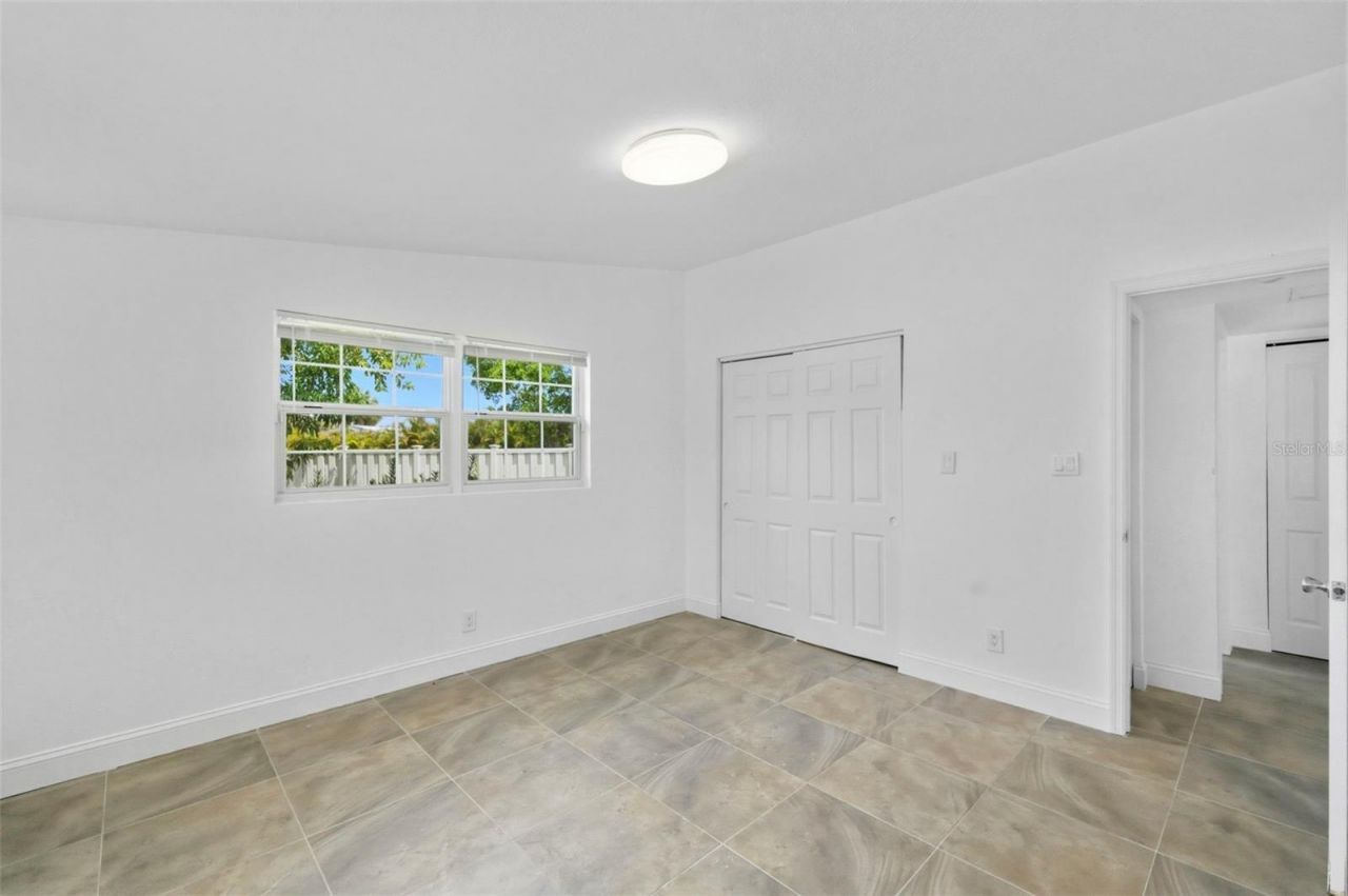3325 W Shell Point Road , Ruskin, FL 33570 Photo
