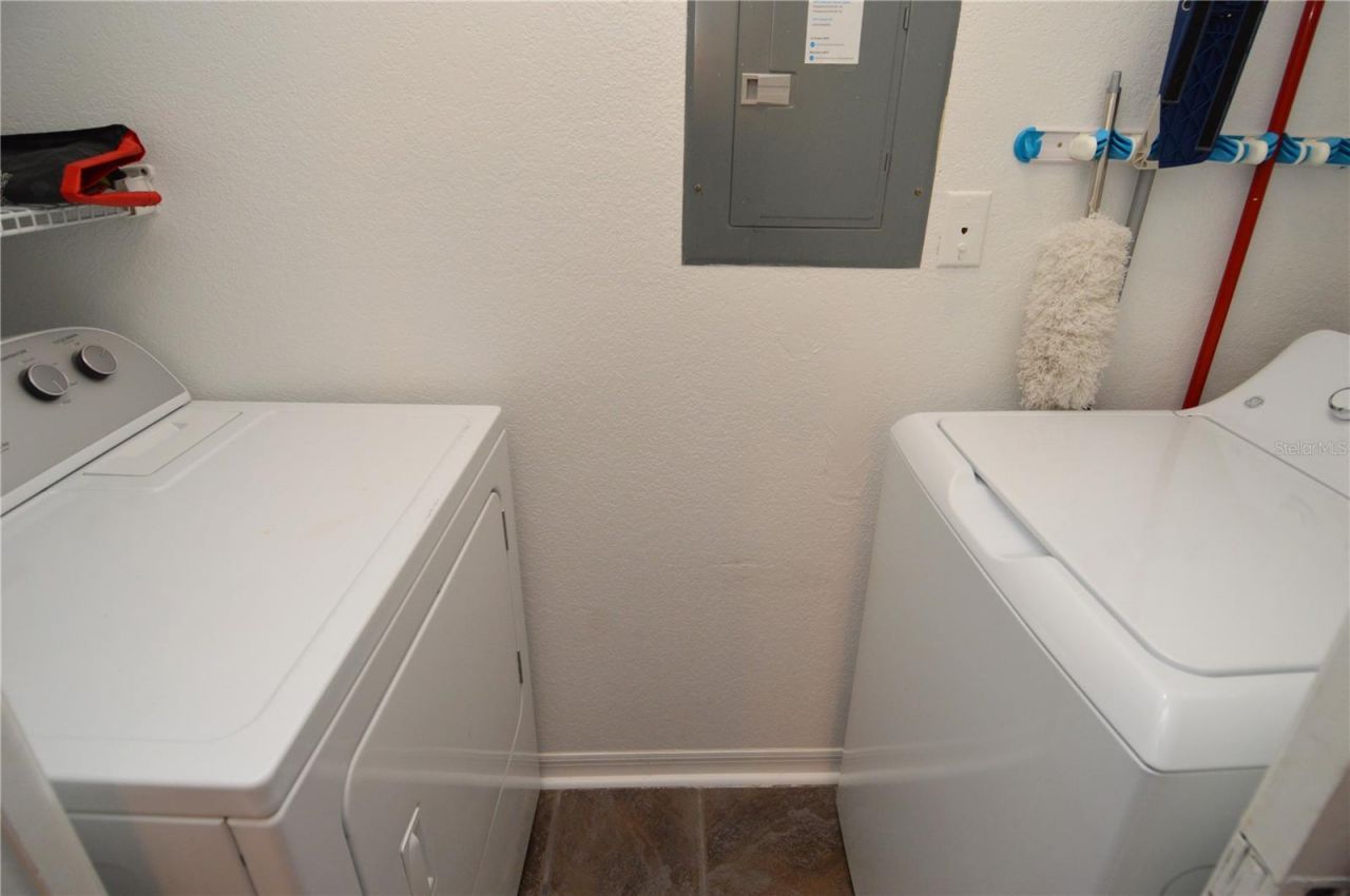 10263 Gandy Boulevard N, Unit 2403, Saint Petersburg, FL 33702 Photo