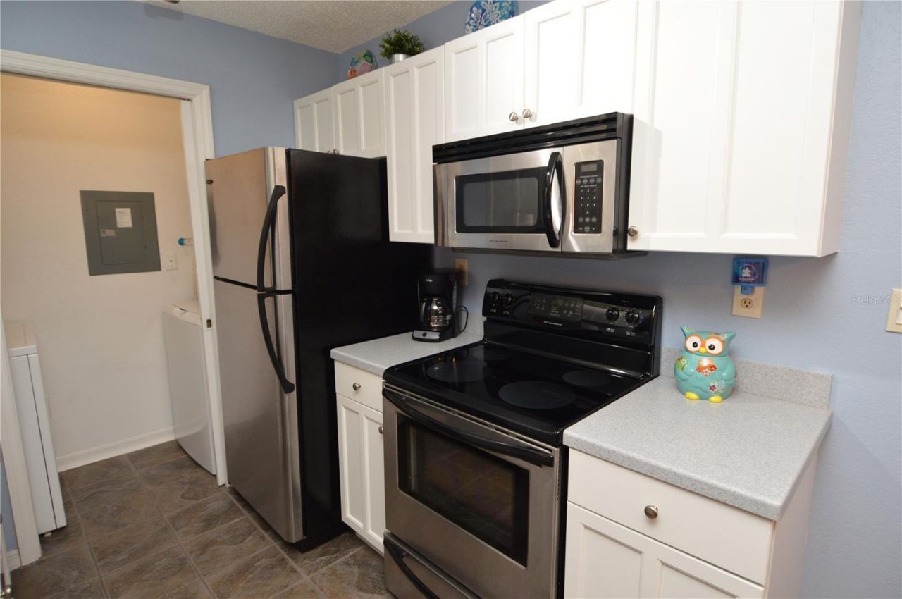 10263 Gandy Boulevard N, Unit 2403, Saint Petersburg, FL 33702 Photo