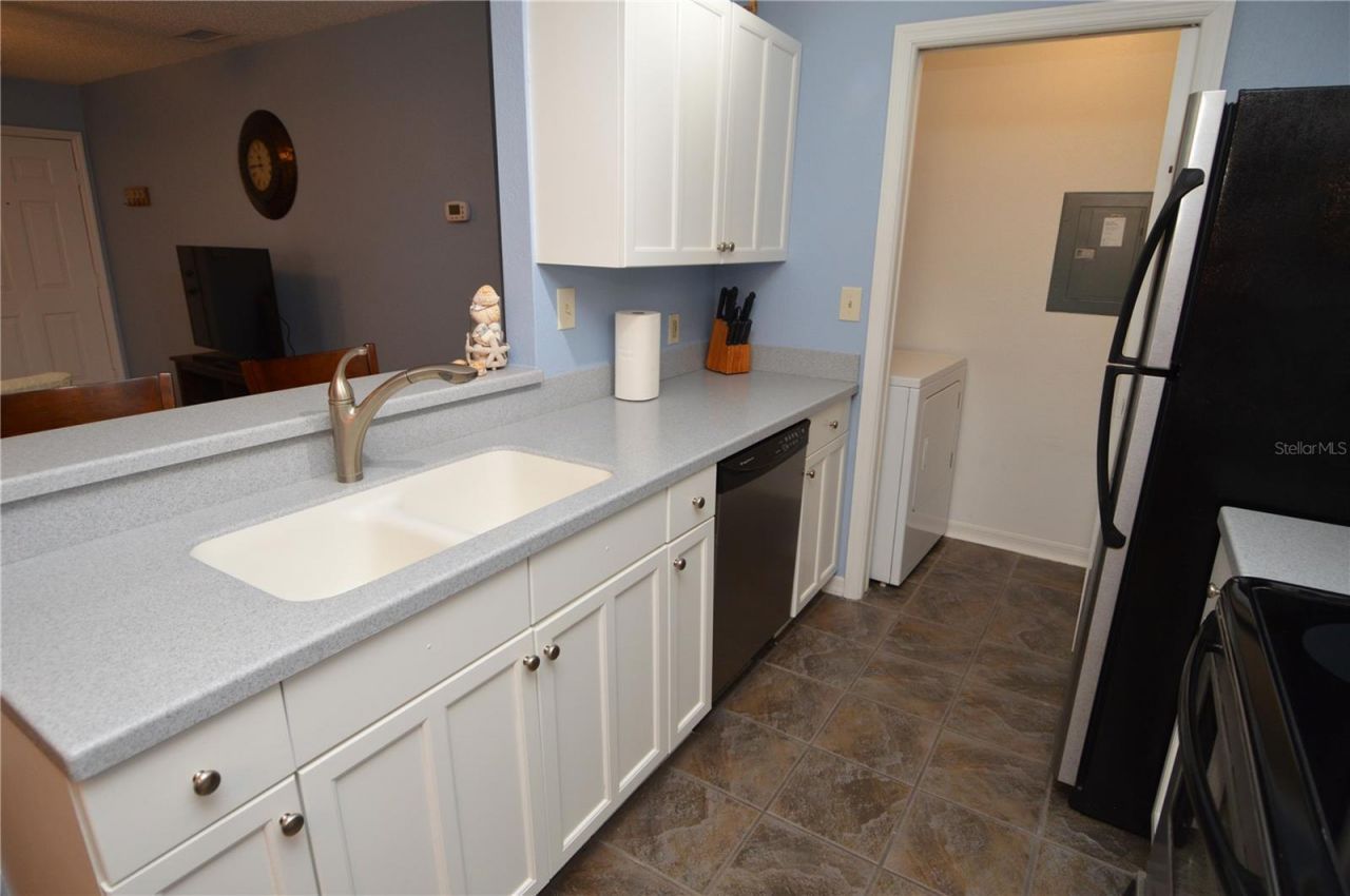 10263 Gandy Boulevard N, Unit 2403, Saint Petersburg, FL 33702 Photo
