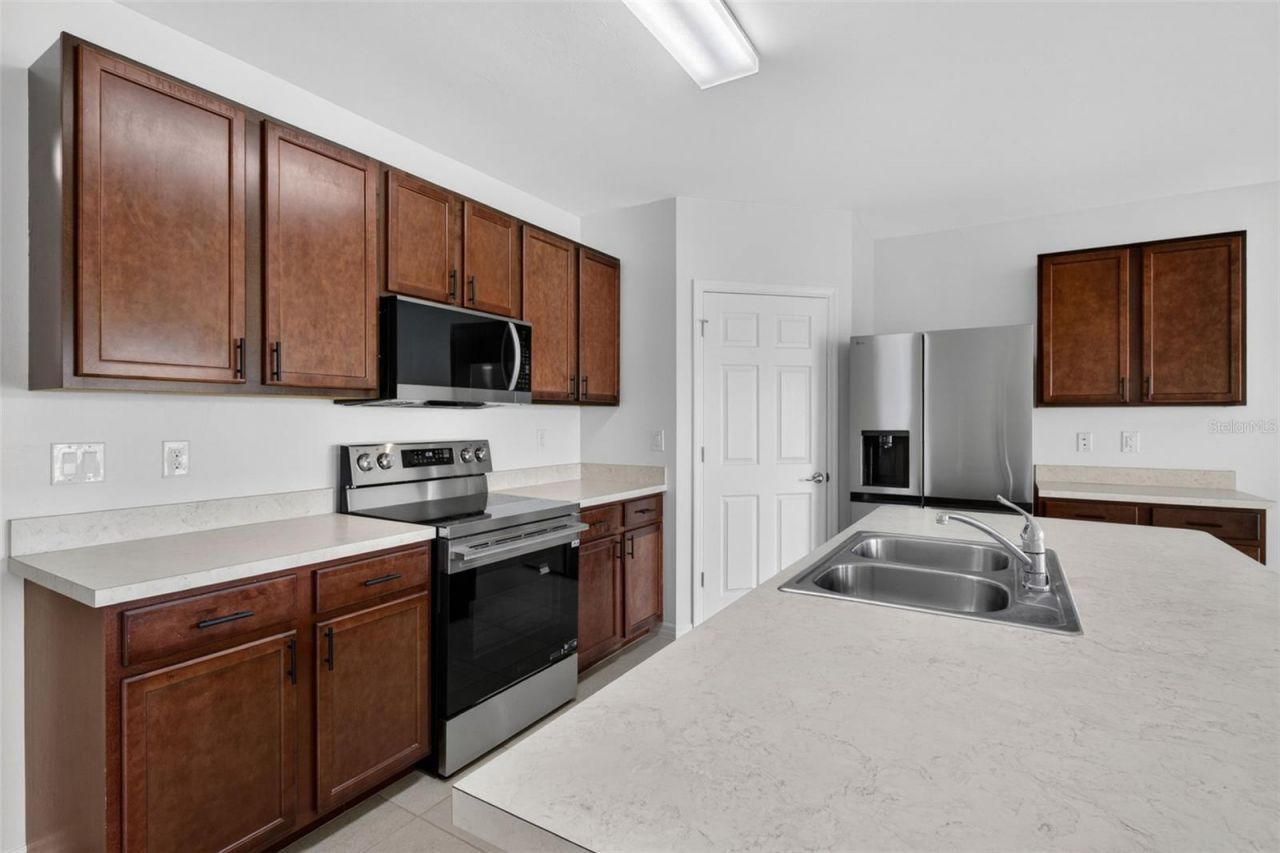 19441 Mossy Ledge Terrace, Lehigh Acres, FL 33936 Photo