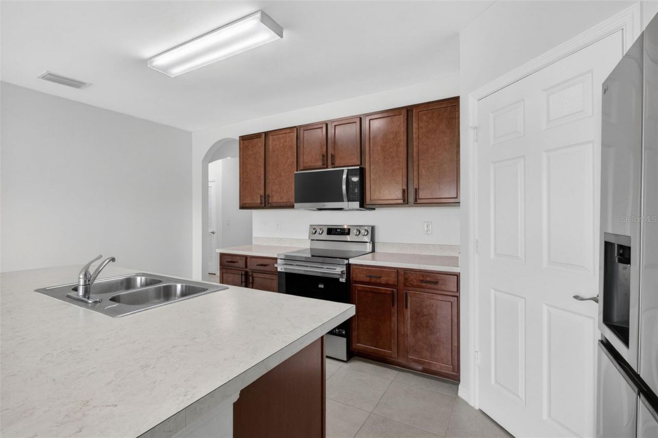 19441 Mossy Ledge Terrace, Lehigh Acres, FL 33936 Photo