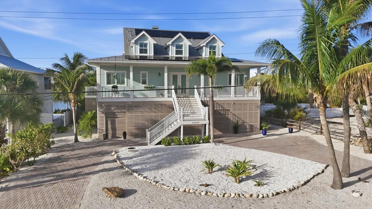 81 N Gulf Boulevard, Placida, FL 33946 Photo