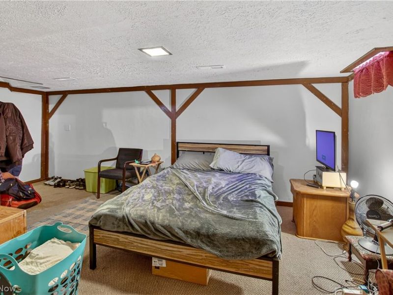 17522 Independence Court, Unit 3C, Brook Park, OH 44142 Photo 25