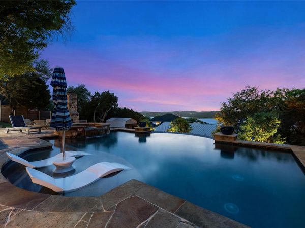 18944 Peckham DR, Lago Vista, TX 78645
