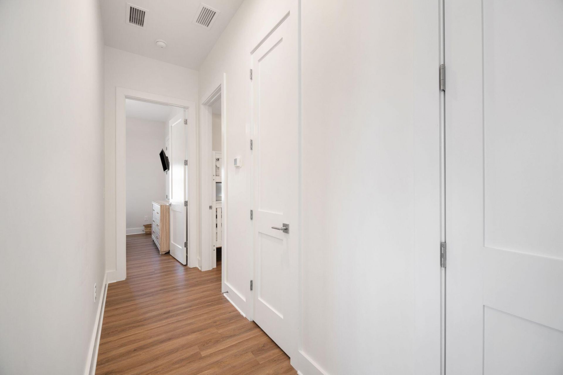 108 E Hudson Avenue Photo 110