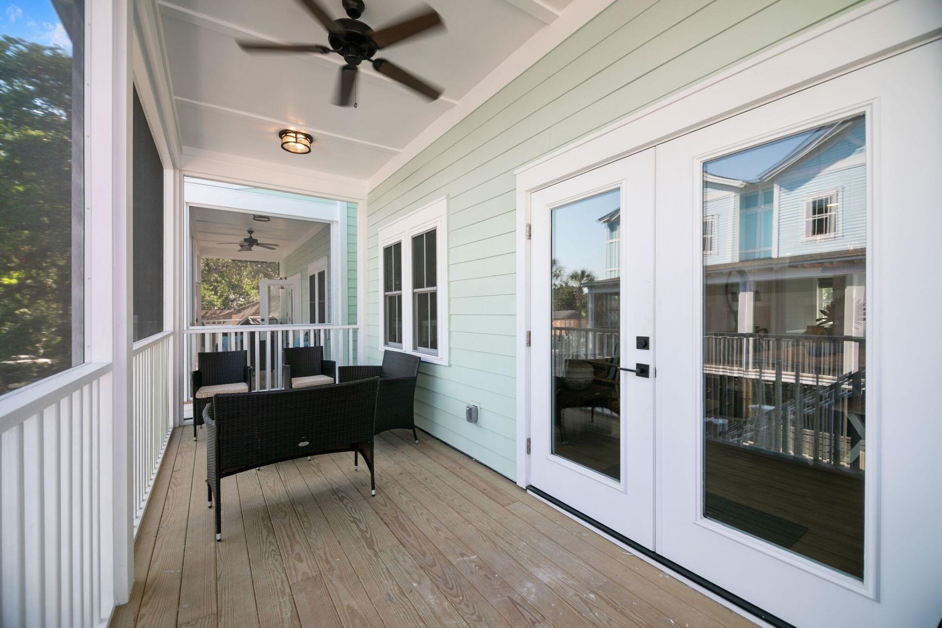 108 E Hudson Avenue Photo 98