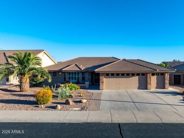 11061 E Nichols Avenue, Mesa, AZ 85209 Main Photo