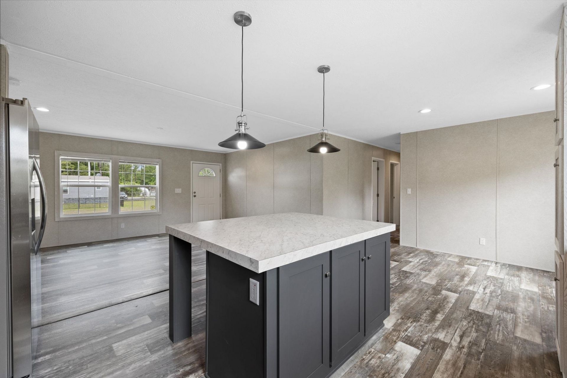 120 Lunar Ln Photo 9