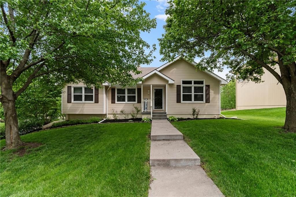 8903 NE 109th Street, Kansas City, MO 64157 Main Photo