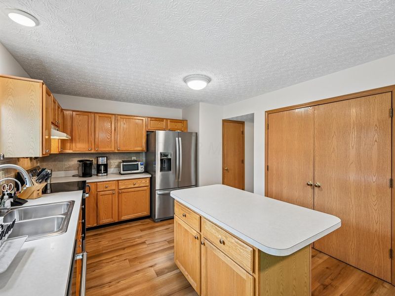 570 Dove Street , Marysville, OH 43040 Photo 13