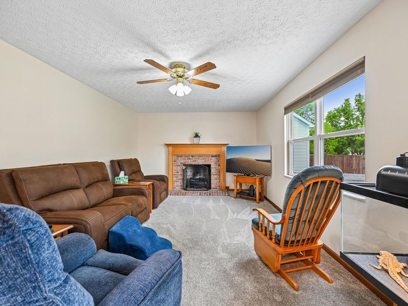 570 Dove Street , Marysville, OH 43040 Photo 7
