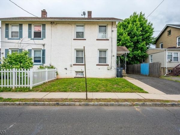 31 Romney Rd, Bound Brook, NJ 08805
