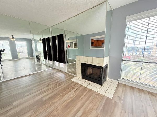 3402 Country Club Drive W, Unit 154, Irving, TX 75038