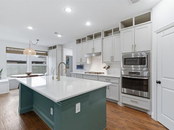 1425 5th Street, Argyle, TX 76226