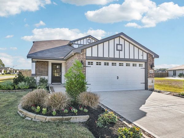 11307 Hollinger Circle, Converse, TX 78109