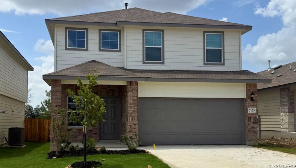 5123 Fannin Crane, San Antonio, TX 78245 Main Photo