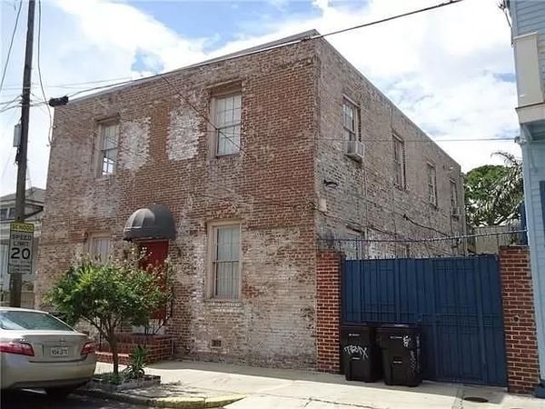 1908 DUPHINE Street , Unit 2B, New Orleans, LA 70116