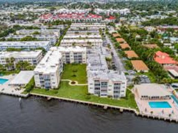 646 Snug Harbor Drive, Unit H308, Boynton Beach, FL 33435