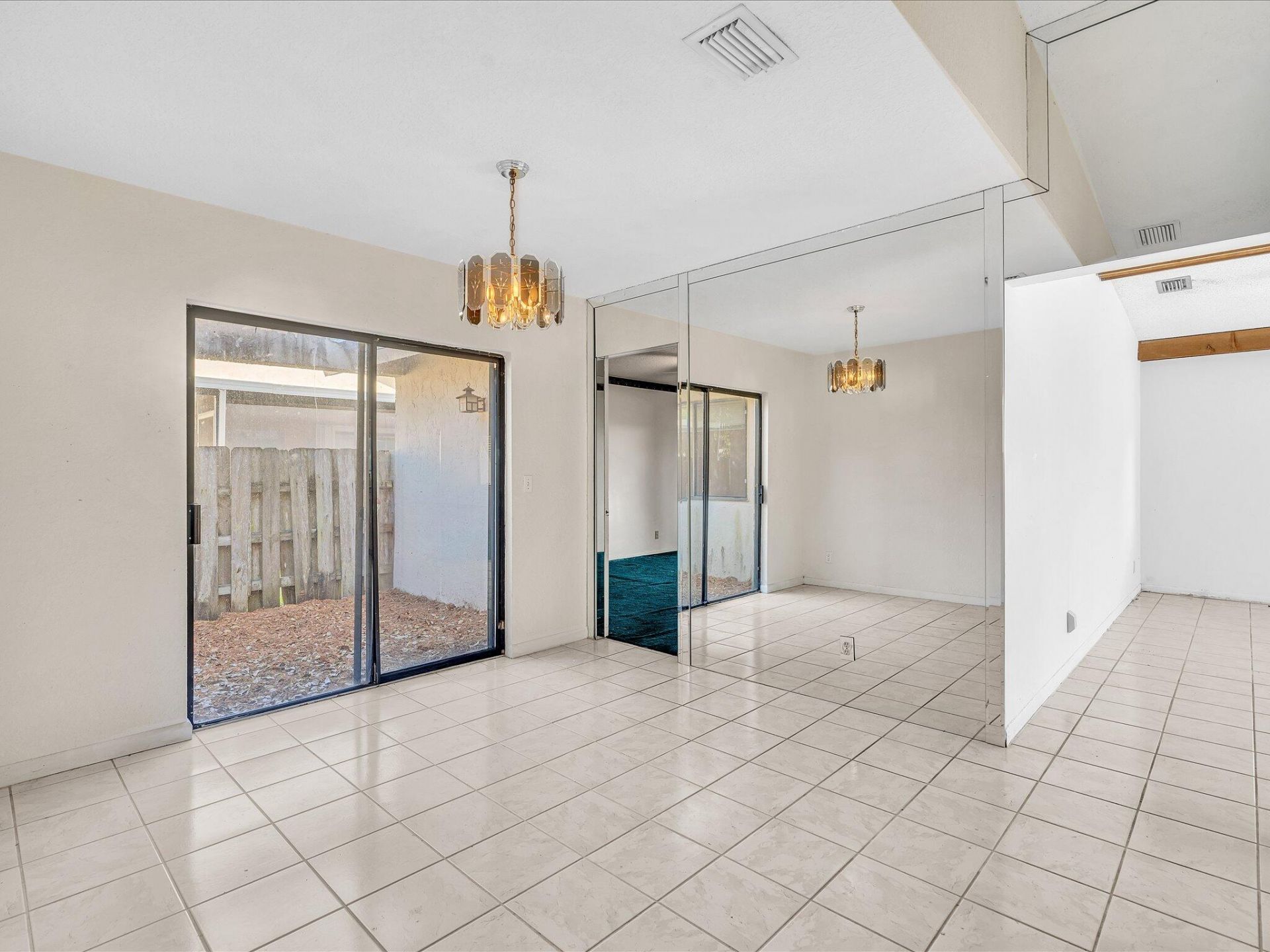 8949 NW 9th Place, Plantation, FL 33324 Photo