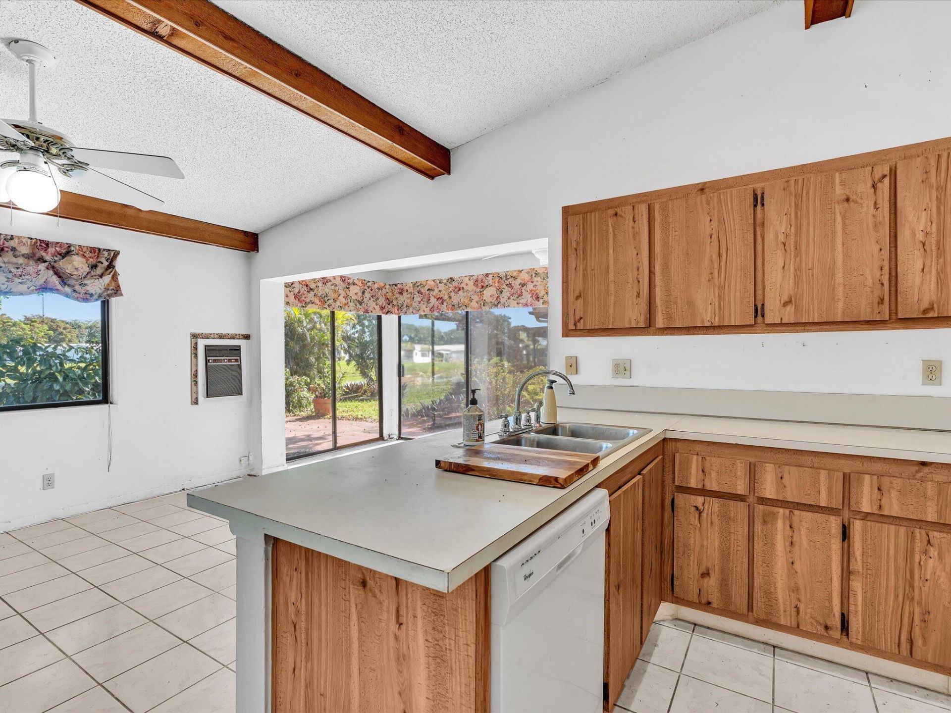 8949 NW 9th Place, Plantation, FL 33324 Photo