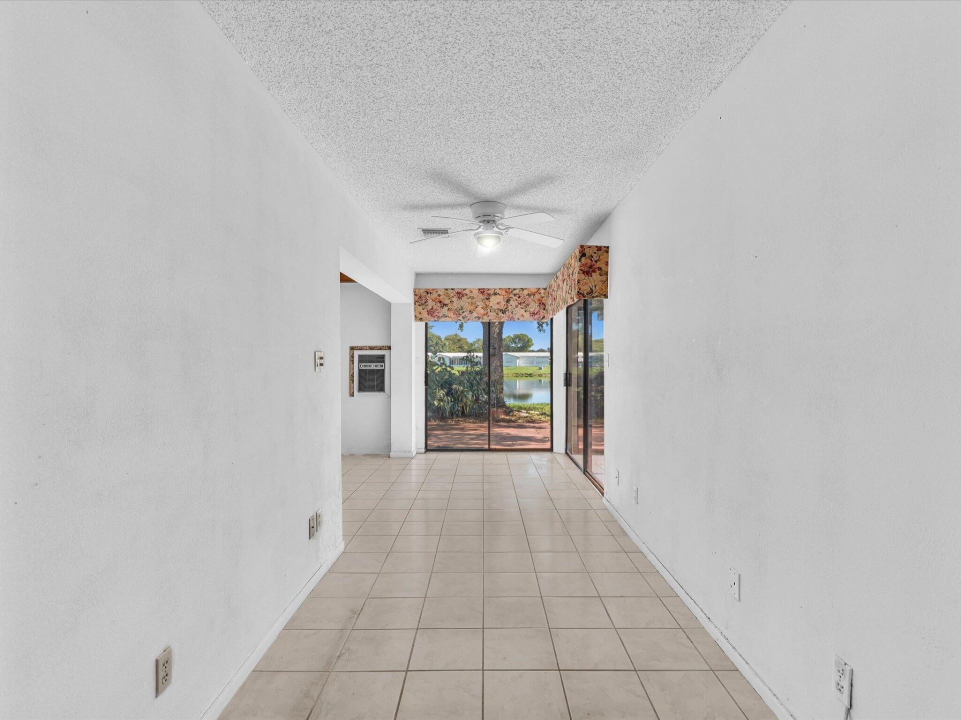 8949 NW 9th Place, Plantation, FL 33324 Photo