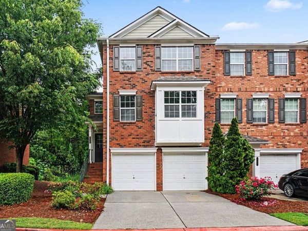 402 Heritage Park Trace NW, Unit 21, Kennesaw, GA 30144