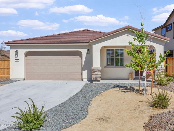 6182 Farm House Court, Sparks, NV 89436