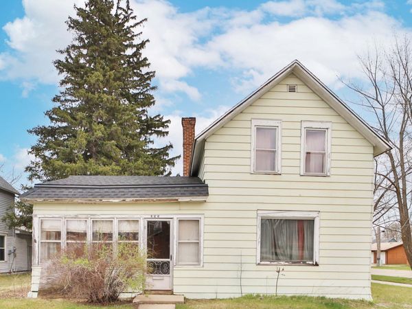 422 2nd Street SE, Wadena, MN 56482