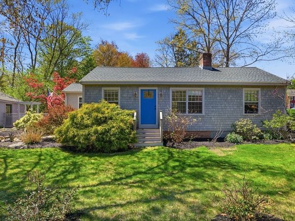 20 Concord Dr, Littleton, MA 01460