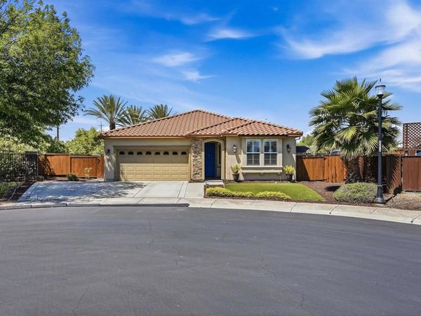 840 Rainbow Ct, Discovery Bay, CA 94505
