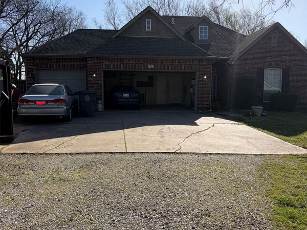 707 S 127th East Avenue , Tulsa, OK 74128