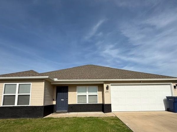 2113 Lexington Street, Siloam Springs, AR 72761