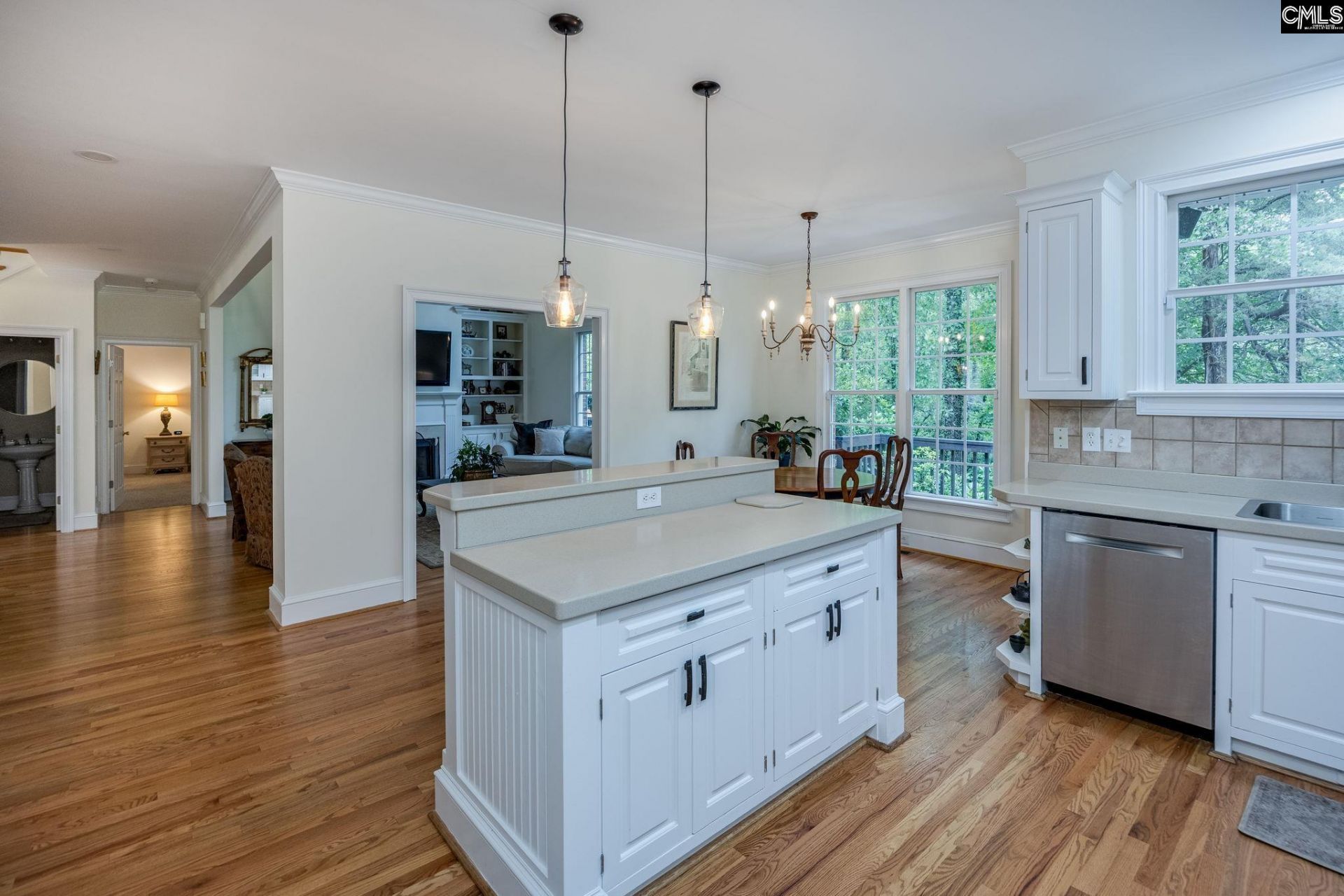 150 Hickory Meadow Photo 23