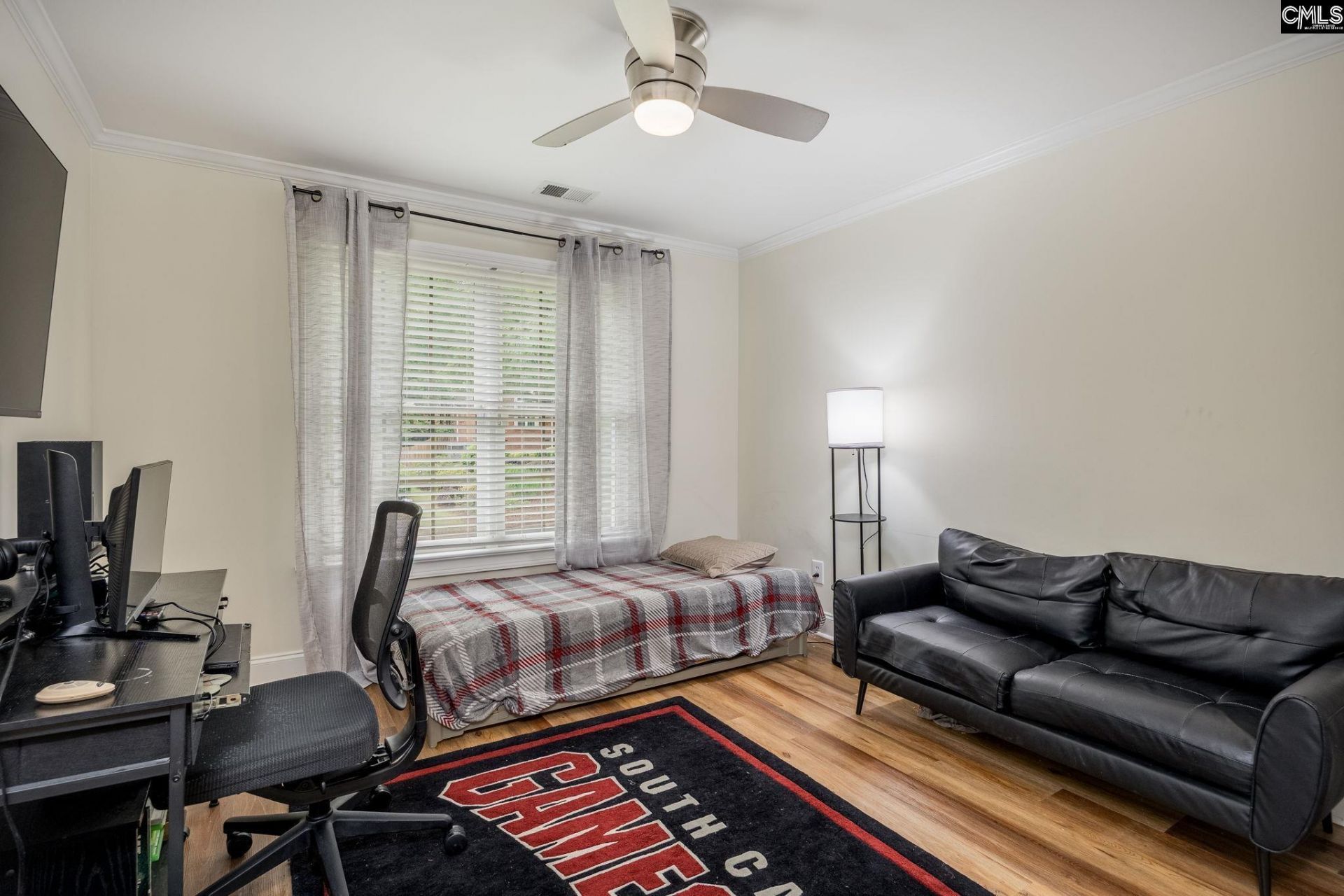 150 Hickory Meadow Photo 43