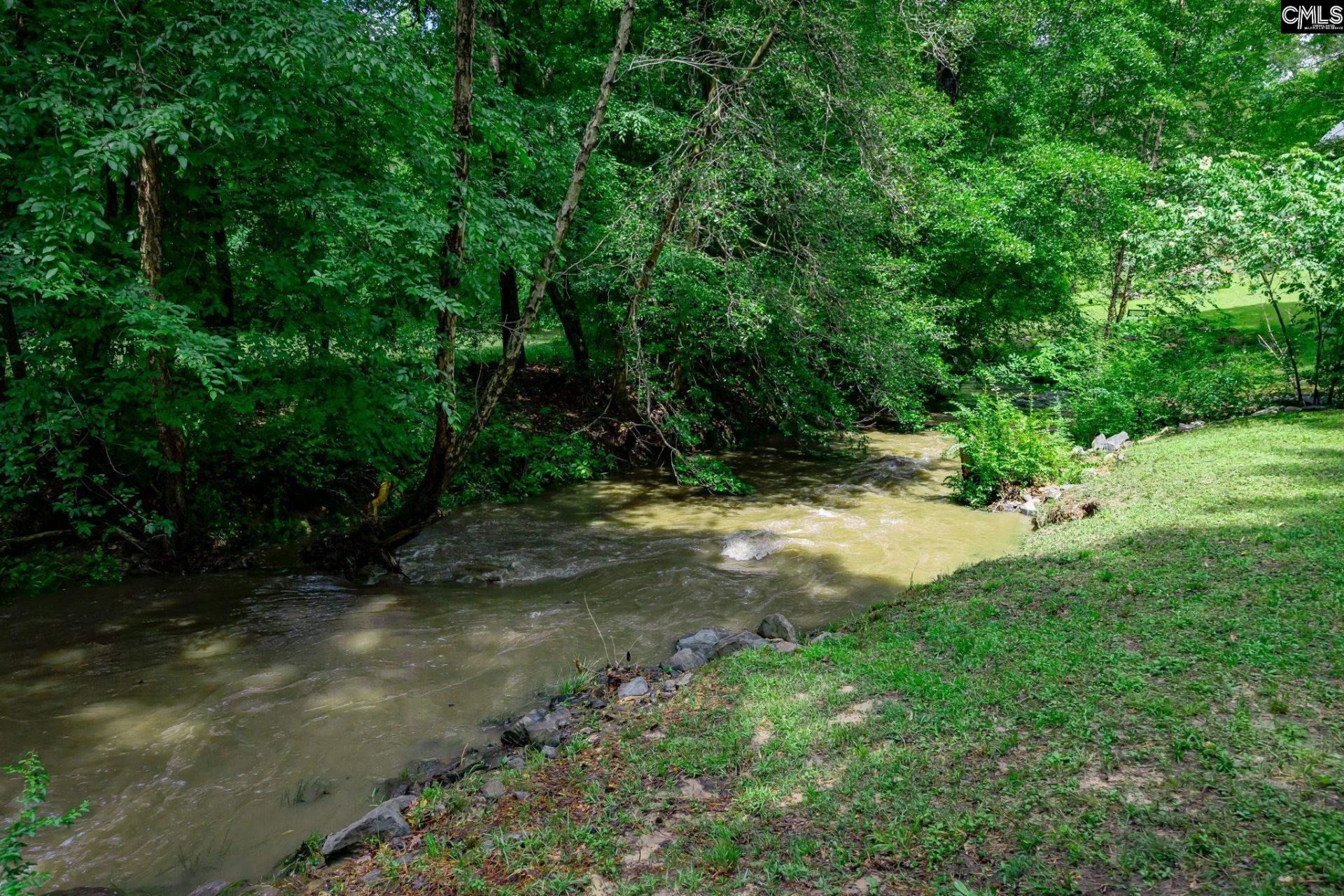 150 Hickory Meadow Photo 57