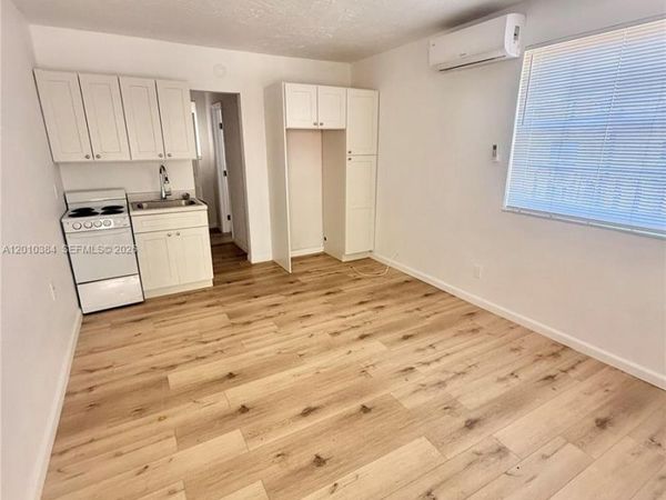 1903 Thomas St , Unit 6, Hollywood, FL 33020