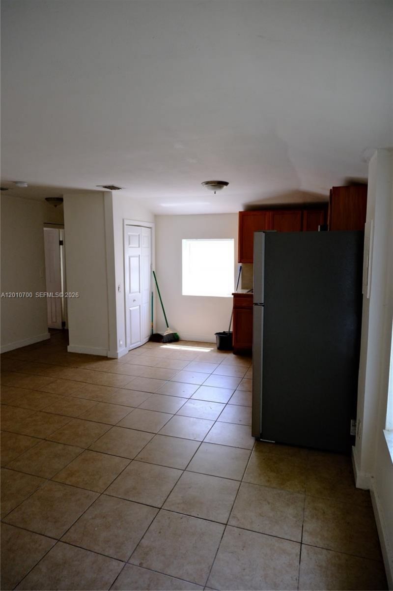 1455 NE 146th St , Unit B, Miami, FL 33161 Photo