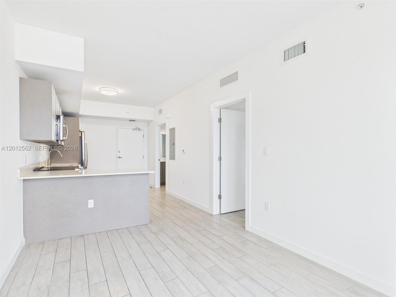 321 NE 26th St , Unit 713, Miami, FL 33137 Photo