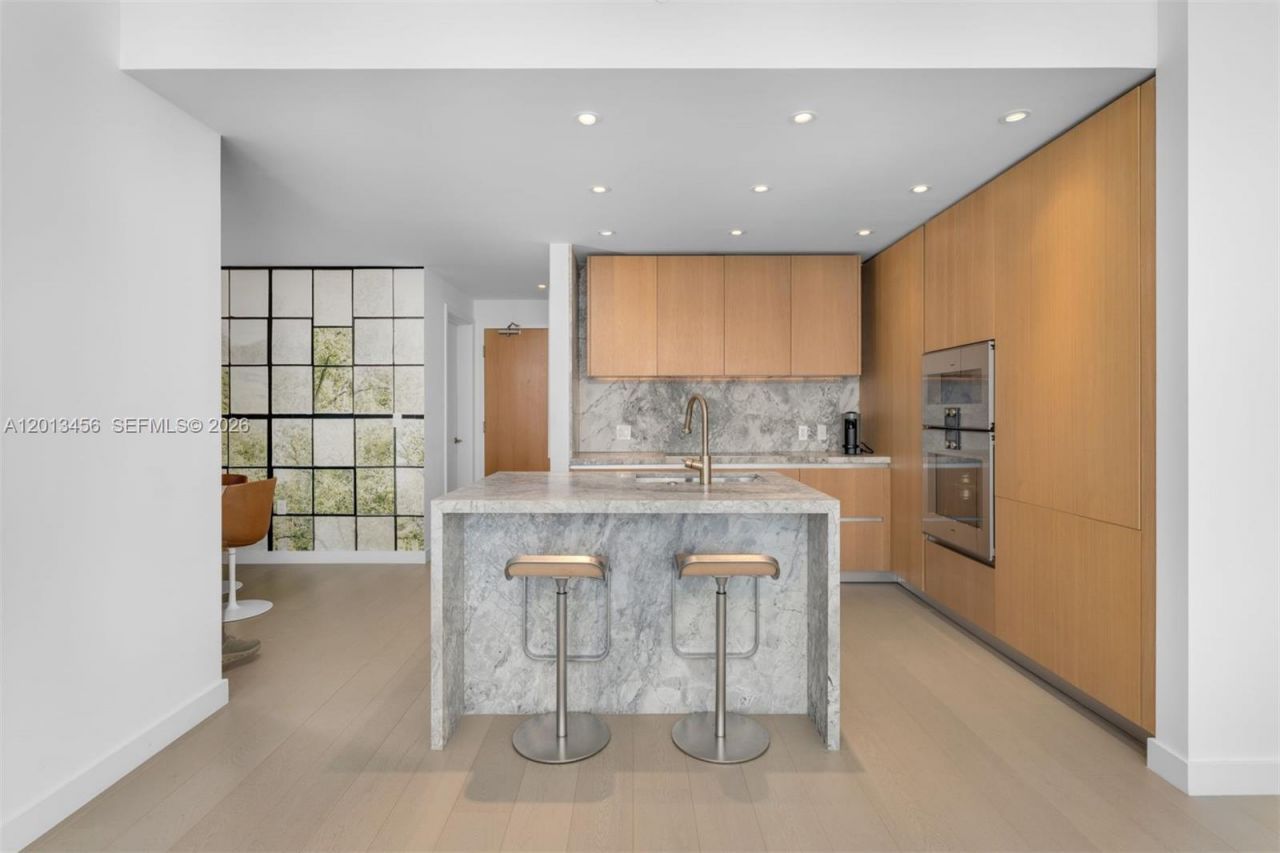 500 Alton Rd, Unit 2904, Miami Beach, FL 33139 Photo