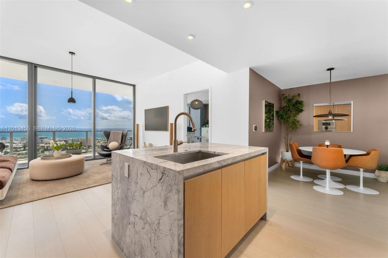 500 Alton Rd, Unit 2904, Miami Beach, FL 33139 Photo