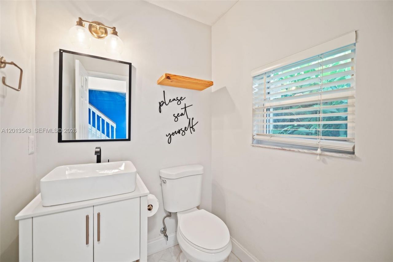 829 NW 99th Ave, Plantation, FL 33324 Photo