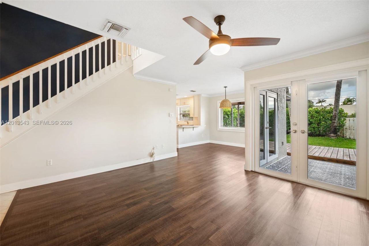 829 NW 99th Ave, Plantation, FL 33324 Photo