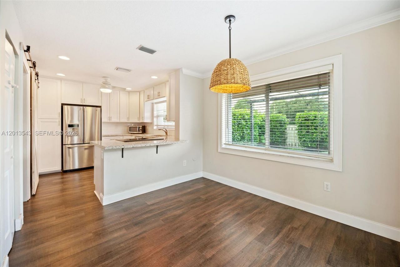 829 NW 99th Ave, Plantation, FL 33324 Photo