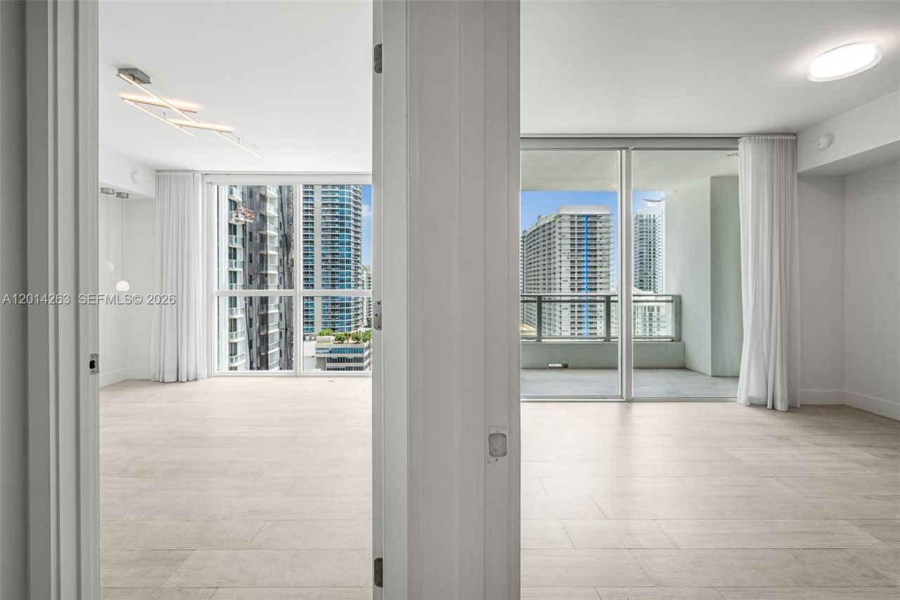 1080 Brickell Ave , Unit 2606, Miami, FL 33131 Photo