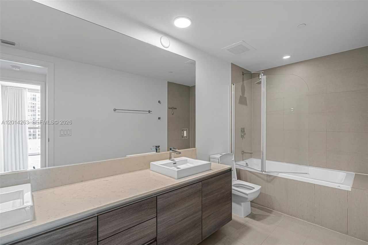 1080 Brickell Ave , Unit 2606, Miami, FL 33131 Photo