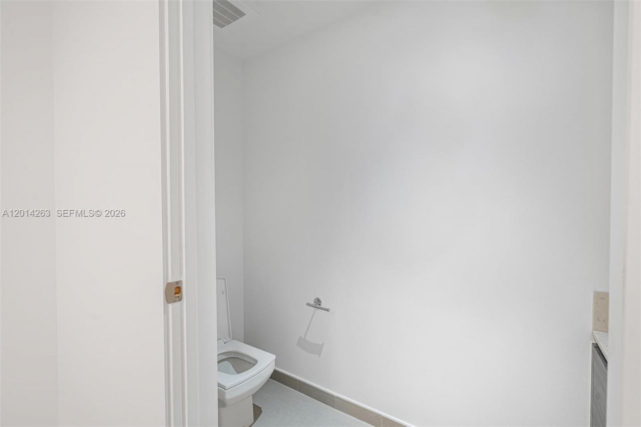 1080 Brickell Ave , Unit 2606, Miami, FL 33131 Photo