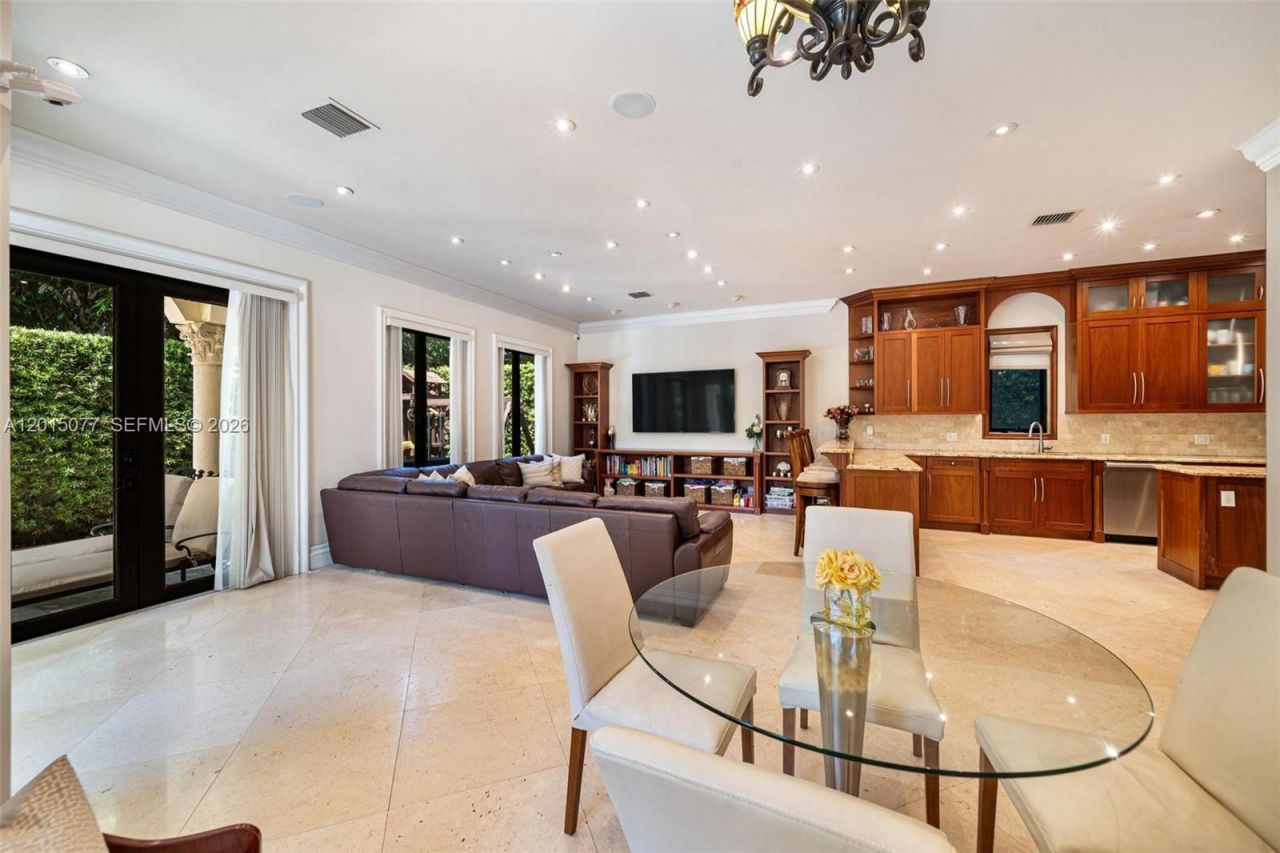 1251 99th St , Bay Harbor Islands, FL 33154 Photo