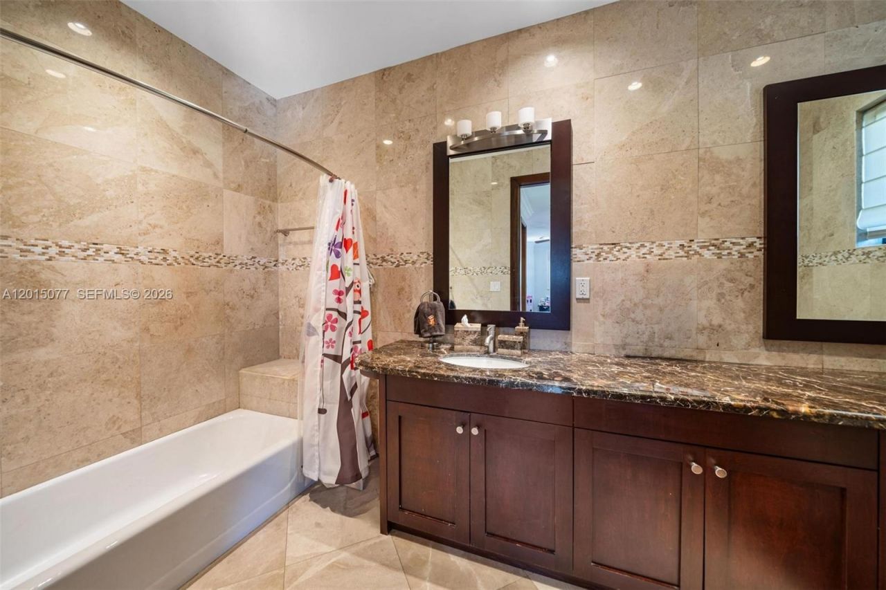 1251 99th St , Bay Harbor Islands, FL 33154 Photo